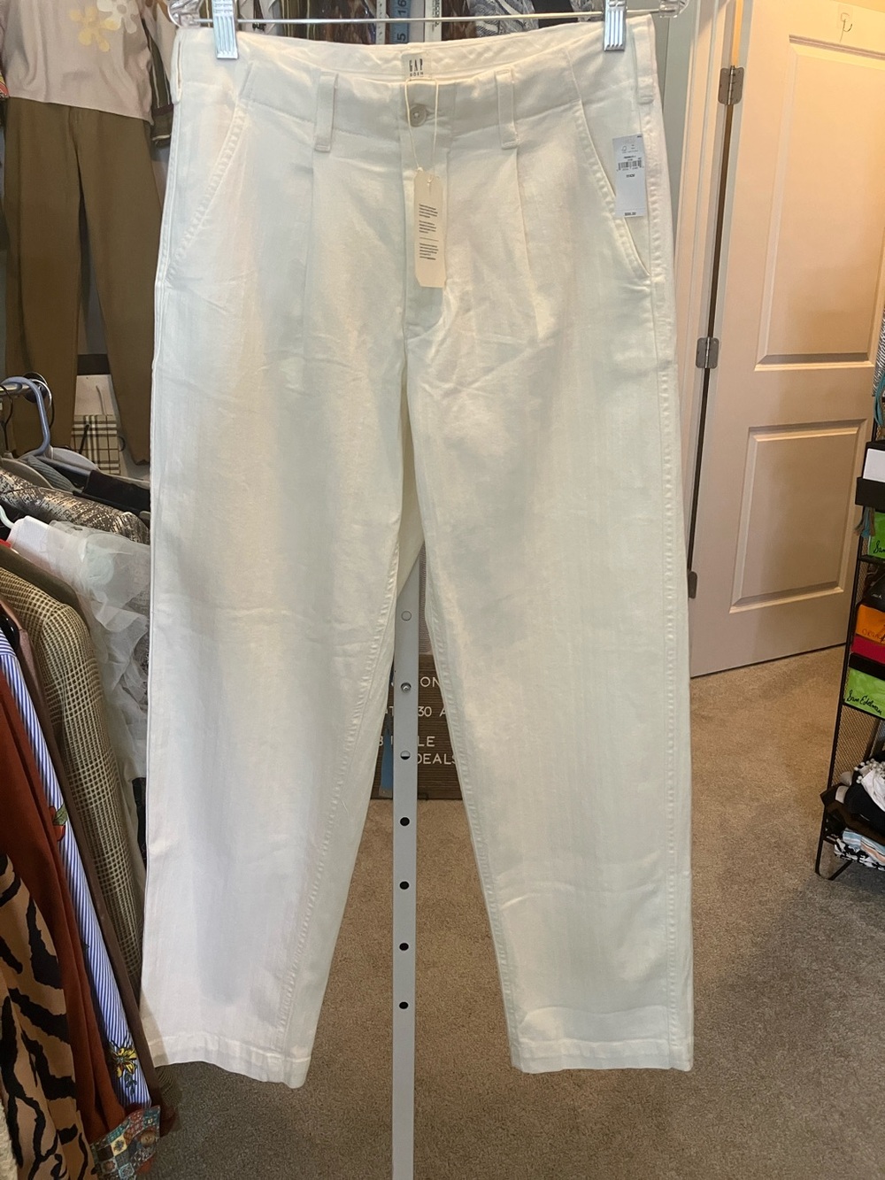 Gap Doen White Pinstripe Barrel Leg Pleated Pants 31x30